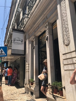 Manteigaria!! Couldn’t get the photos to post in the correct order, but accidentally caught Diane coming out of THE pastel de Nata shop (had to circle back to get a photo). If you find yourself in Lisboa, this is THE place to go for this pastry!!